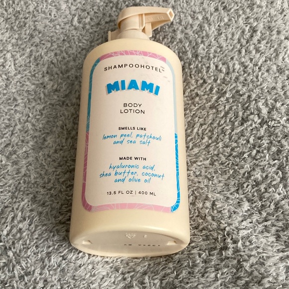 Miami Body Lotion - Cream - Picture 1 of 4